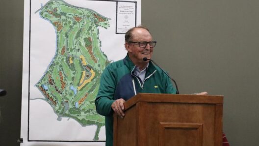 Golf course owner commits to keeping 18 holes in new plan | Local News