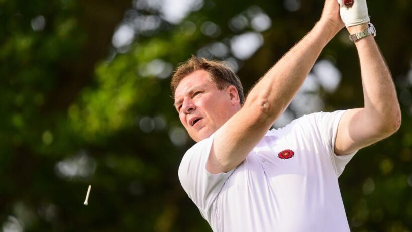 Amateur golfer birdies 8 of his last 9 holes in ‘1 in 323 billion’ feat | National
