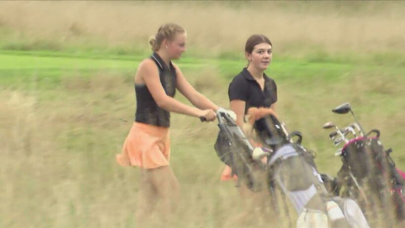 Roanoke-Benson welcomes back girls golf program after 2 year hiatus