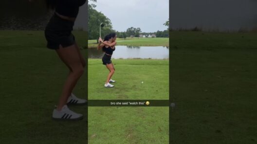 water shot 🥲 #brunette #scottsdale #arizona #golf #golfgirls #girlsgolf #athlete #fail