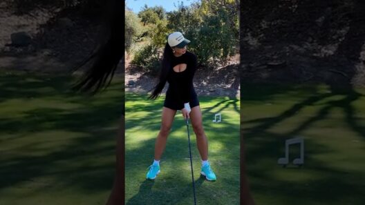 Amazing Golf Swing you need to see | Golf Girl awesome swing | Golf shorts | Kat Shee