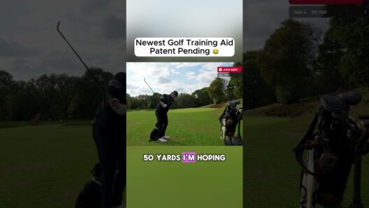 New gap in the golf industry 🐶😂